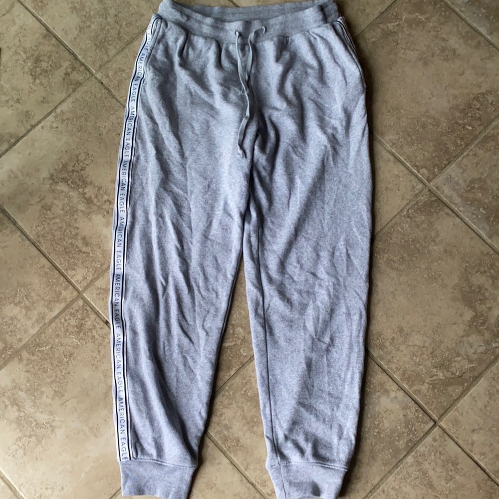 AE joggers/sweat pants